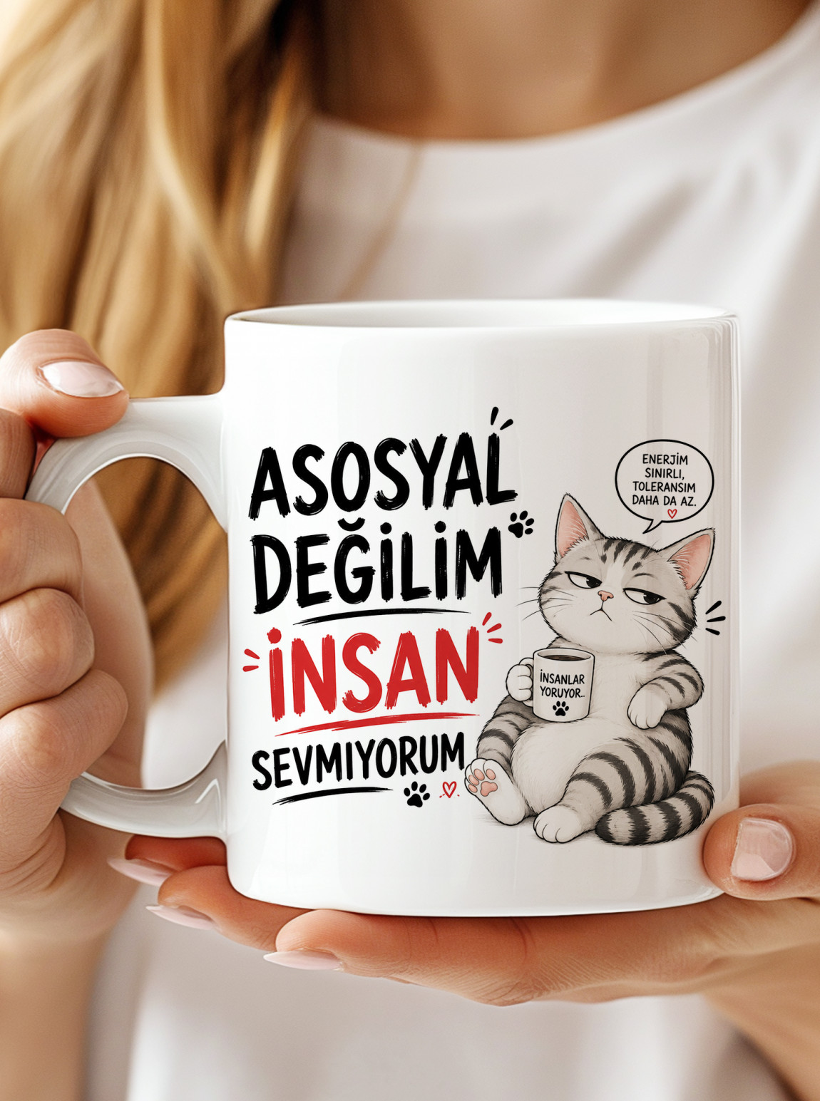 Asosyal Değilim, İnsan Sevmiyorum – Komik Kedili Kupa Bardak